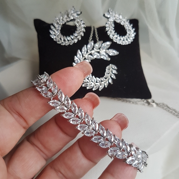 Swarovski Elements 925 Sterling Silver Double Row Marquis Tennis Bracelet NEW - Picture 14 of 17